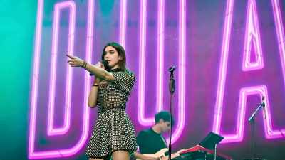 Her first tour in the UK - Dua Lipa: Elevating