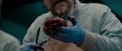 Her heart's marked up. - The Autopsy of Jane Doe