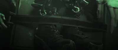 - Her injuries are severe.
- You think I can't see that? - Arcane