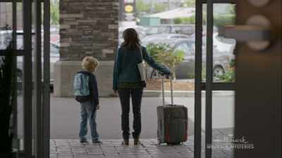 Her kid was pulling on her, - Signed, Sealed, Delivered: The Road Less Traveled