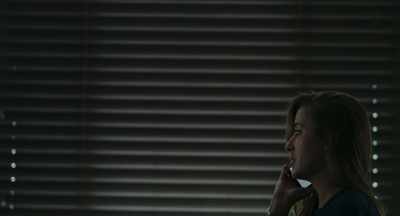 Her monitors indicate that she could cause - Parallax