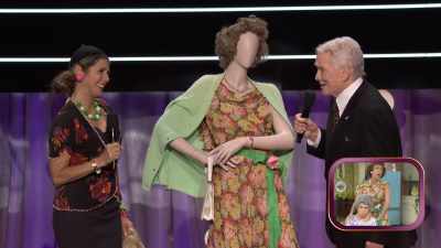 Her mother didn't like her.
Her husband couldn't stand her. - Carol Burnett: 90 Years of Laughter + Love