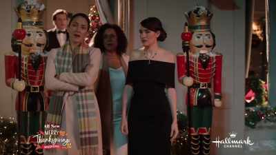 Her name is Brooke Bennett. - Christmas at Castle Hart