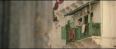 Her parents decided to send her
to Delhi - Love Aaj Kal