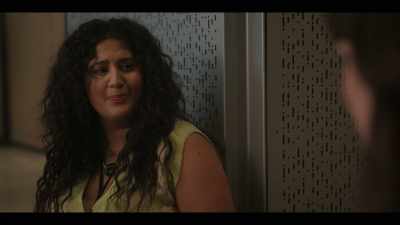 Her preppy press secretary - The Girls on the Bus