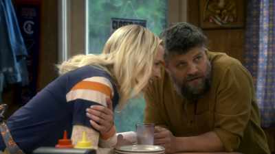 Her sister's a huge
pain in the ass. - The Conners
