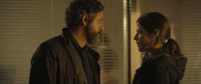 -Her stepfather was the main suspect.
-How come? - Infiesto