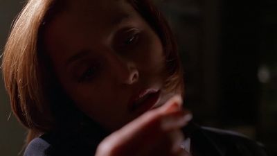 Here again, Scully's captivated by this. - The X-Files