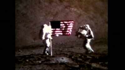 Here we also see
two flashes from the antenna, - American Moon
