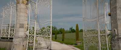 Here we are at the Château de Janzac, - Cocorico