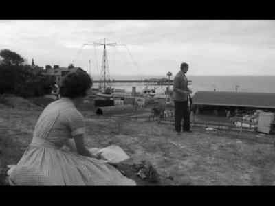 Here we are. Champagne. - The Entertainer