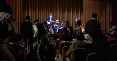 Here you are,
gentlemen. 220 and 218. - The Buddy Holly Story