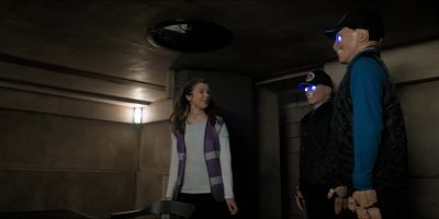 Here you are, Kira. - Doctor Who