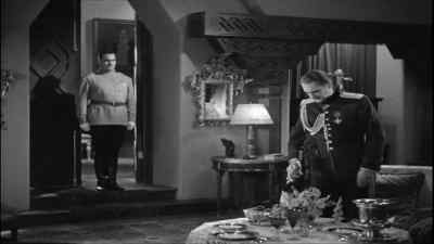 Here you are, Mr. fields. - Mata Hari