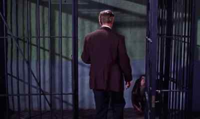 Here, boy. - Konga