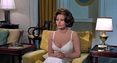 - Here, you can use these and this.
- Thank you. - A Countess from Hong Kong