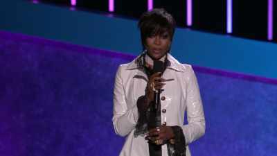 Here to celebrate Prince
and party like it's 1999, - Let's Go Crazy: The Grammy Salute to Prince
