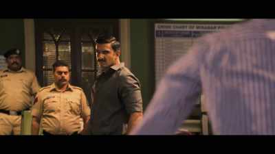 ♪ Here comes...
Here comes Simmba! ♪ - Simmba