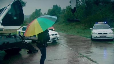 Here he comes... - Top Gear