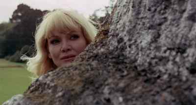 Here comes the chopper
to chop off your head! - The Wicker Man