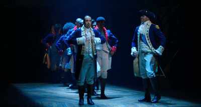 ♪ Here comes the general ♪ - Hamilton