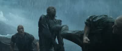 Here comes the kryptonite - Fast &amp; Furious Presents: Hobbs &amp; Shaw
