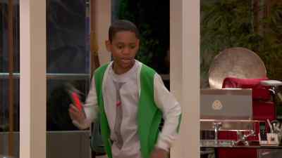 HERE COMES THE PAIN. - Lab Rats