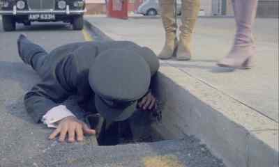 - Here, do you reckon
he's having a faint? - The Magnificent Seven Deadly Sins