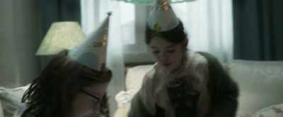 Here, gift! - Venus