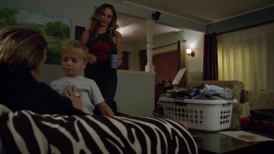 Here you go, buddy. - Sons of Anarchy