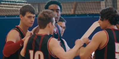 - Here we go, Matt. Come on.
-  Let's go, Havoc! - Chang Can Dunk