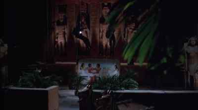 -Here you go.
-Sure, here. - Police Academy 5: Assignment: Miami Beach