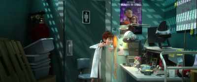 - Here we go.
- (TOILET FLUSHES) - Spies in Disguise