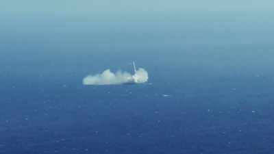 Here it goes. Come
on, baby. You can do it. - The Elon Musk Show