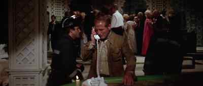 Here he is now. - The Towering Inferno