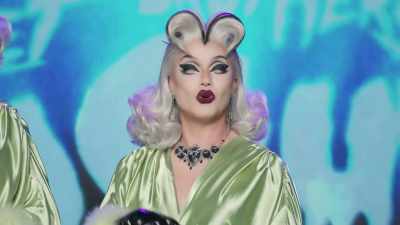 - Here to help us judge
tonight's floorshow
is a true queen - The Boulet Brothers' Dragula: Titans