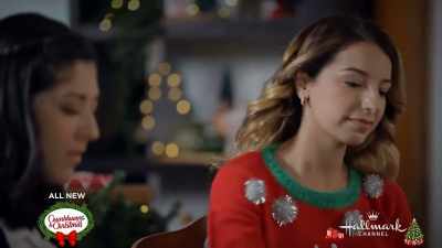 Here. Here we go. - Heart of the Holidays
