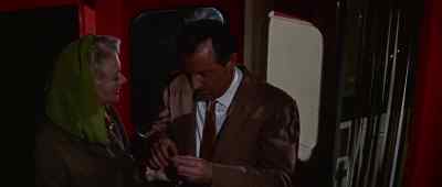 Here. Hide it well, they mustn't see it. - Summer Holiday