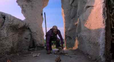 Here I come, you hog bitch! - The Texas Chainsaw Massacre 2