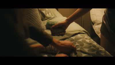 - Here, I-I can help you. - Tell Me Lies