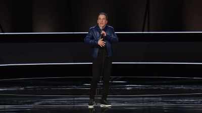 Here, I--" - Sebastian Maniscalco: Stay Hungry
