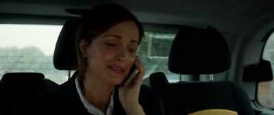 Here he is.
He wants to talk to you. - Juliet, Naked
