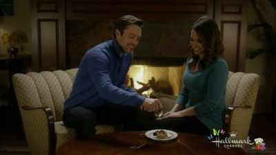- Here it is, straight from the tree.
- To the table. - Moonlight in Vermont