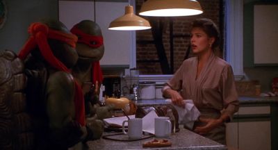 Here let me get you guys some napkins - Teenage Mutant Ninja Turtles II: The Secret of the Ooze