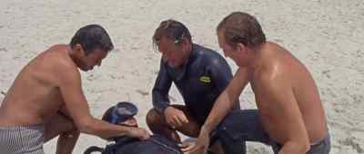 Here. - Code 7, Victim 5