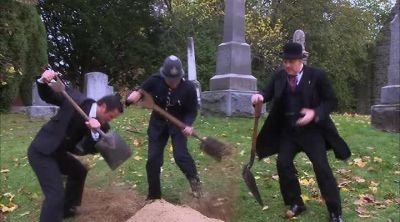 Here! Start digging! - Murdoch Mysteries