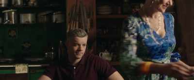- Here. Take this.
- Yes. - The Good Liar