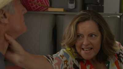 -Here. That.
-Yeah, okay. Okay. - Darby and Joan