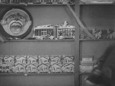 - Here!
- What are you going to do? - Babes in Toyland