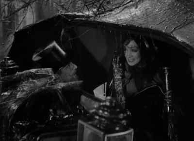 Here! Where are you going? - The Devil Is a Woman